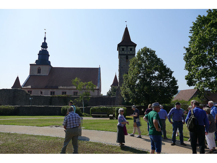 Sankt Crescentius on Tour in Ostheim und auf dem Kreuzberg (Foto: Karl-Franz Thiede)